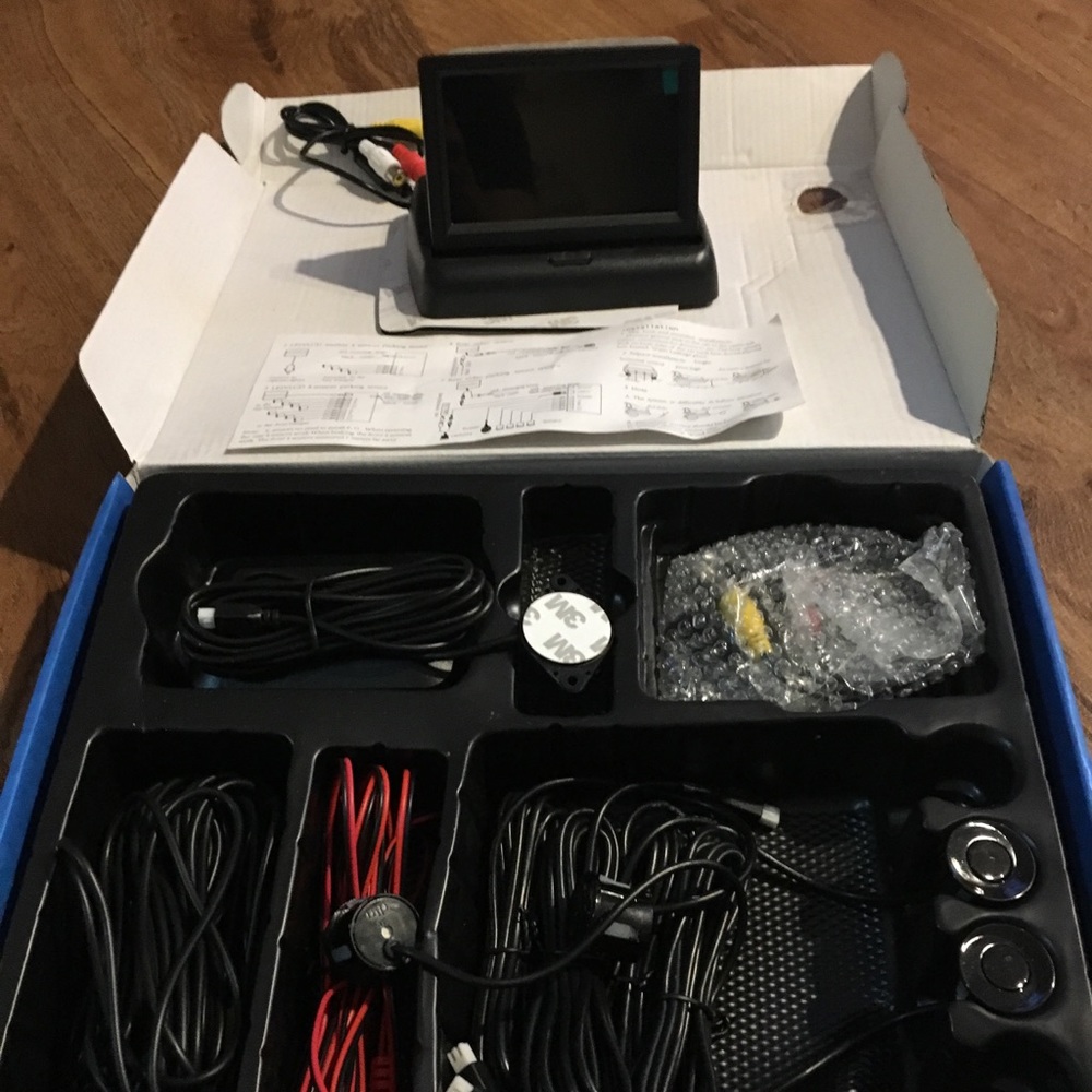 Rear view parking sensor system